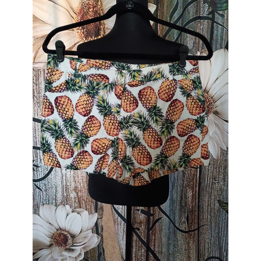Nicole Miller Chino Pineapple Graphic Print Pocket Shorts Zip Size 12 White
